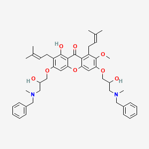 Структурная формула 1-Hydroxy-3,6-bis[2-hydroxy-3-[methyl(phenylmethyl)amino]propoxy]-7-methoxy-2,8-bis(3-methyl-2-buten-1-yl)-9H-xanthen-9-one, CAS 2156637-58-8, формула C46H56N2O8